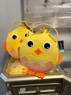 Old navy Easter baskets NWT retail $32 each